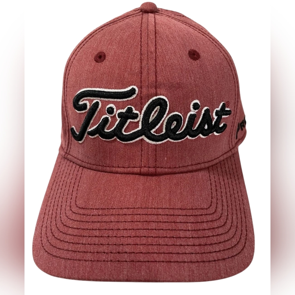 Titleist Golf Hat Adult S/M Flex Embroidered Logo Faded Cap Casual Stretch Red